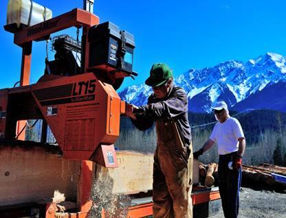 10153725_755367111149900_1433628269387333454_n