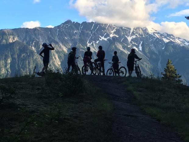 13697086_1762528884032951_9146997079387827967_n