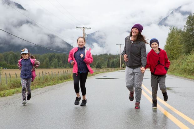 41911025_10160780690710463_6196932746296688640_n