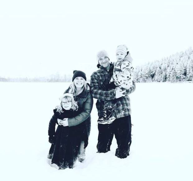 46900459_10156174845315805_6096027209846226944_n