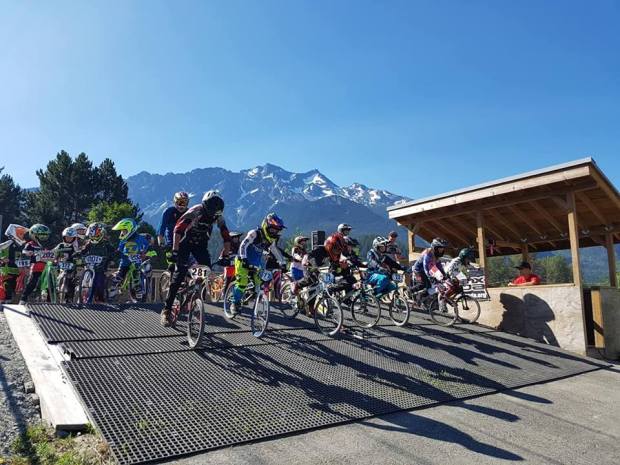 54799424_1375179385956843_8391595003725479936_n